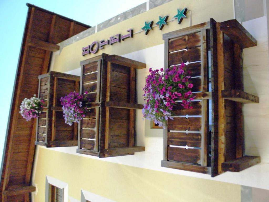 Hotel Angelica Livigno Exteriör bild