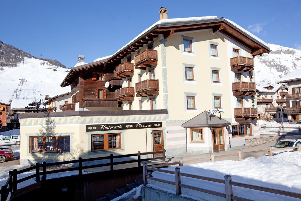 Hotel Angelica Livigno Exteriör bild