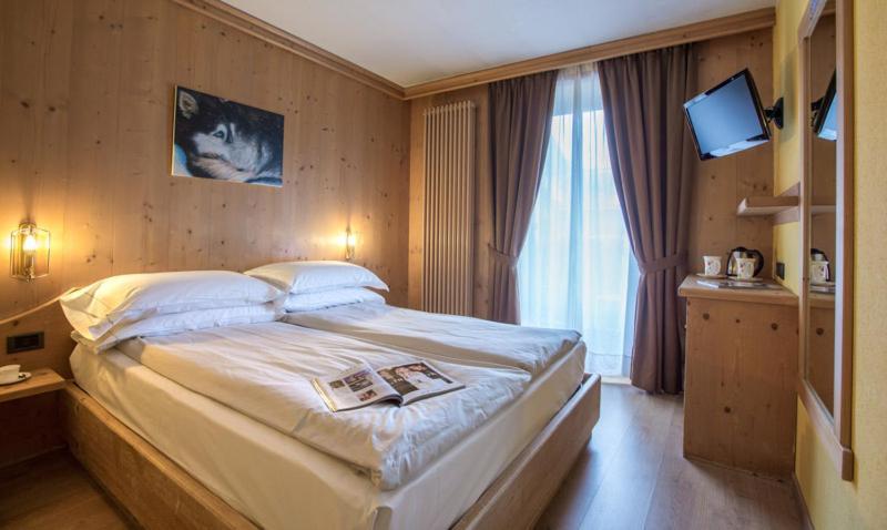 Hotel Angelica Livigno Exteriör bild