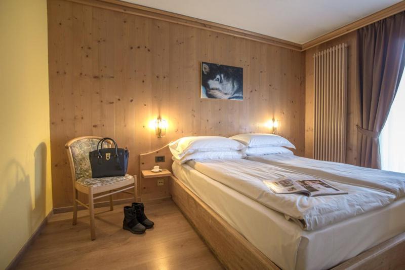 Hotel Angelica Livigno Exteriör bild