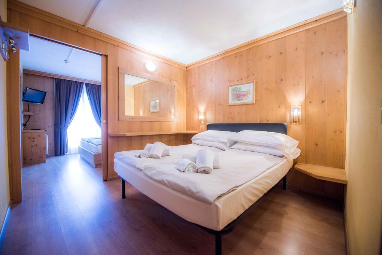 Hotel Angelica Livigno Exteriör bild