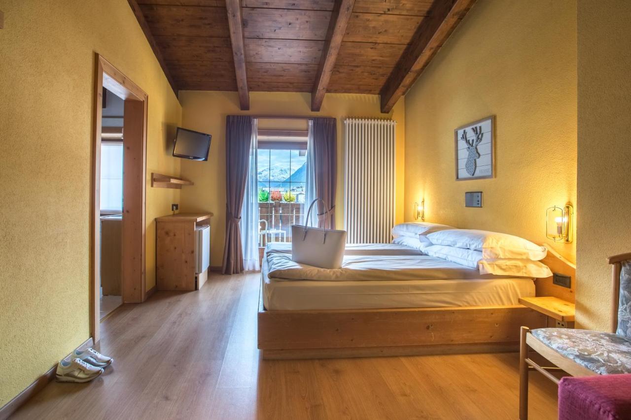 Hotel Angelica Livigno Exteriör bild